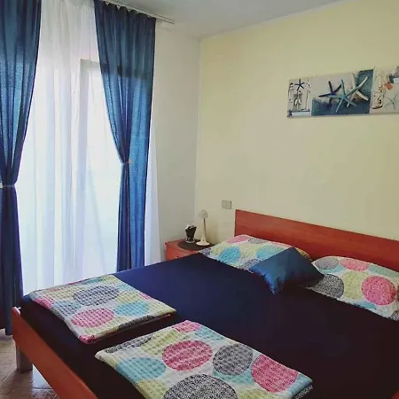 Apartment In 8673 Peroj